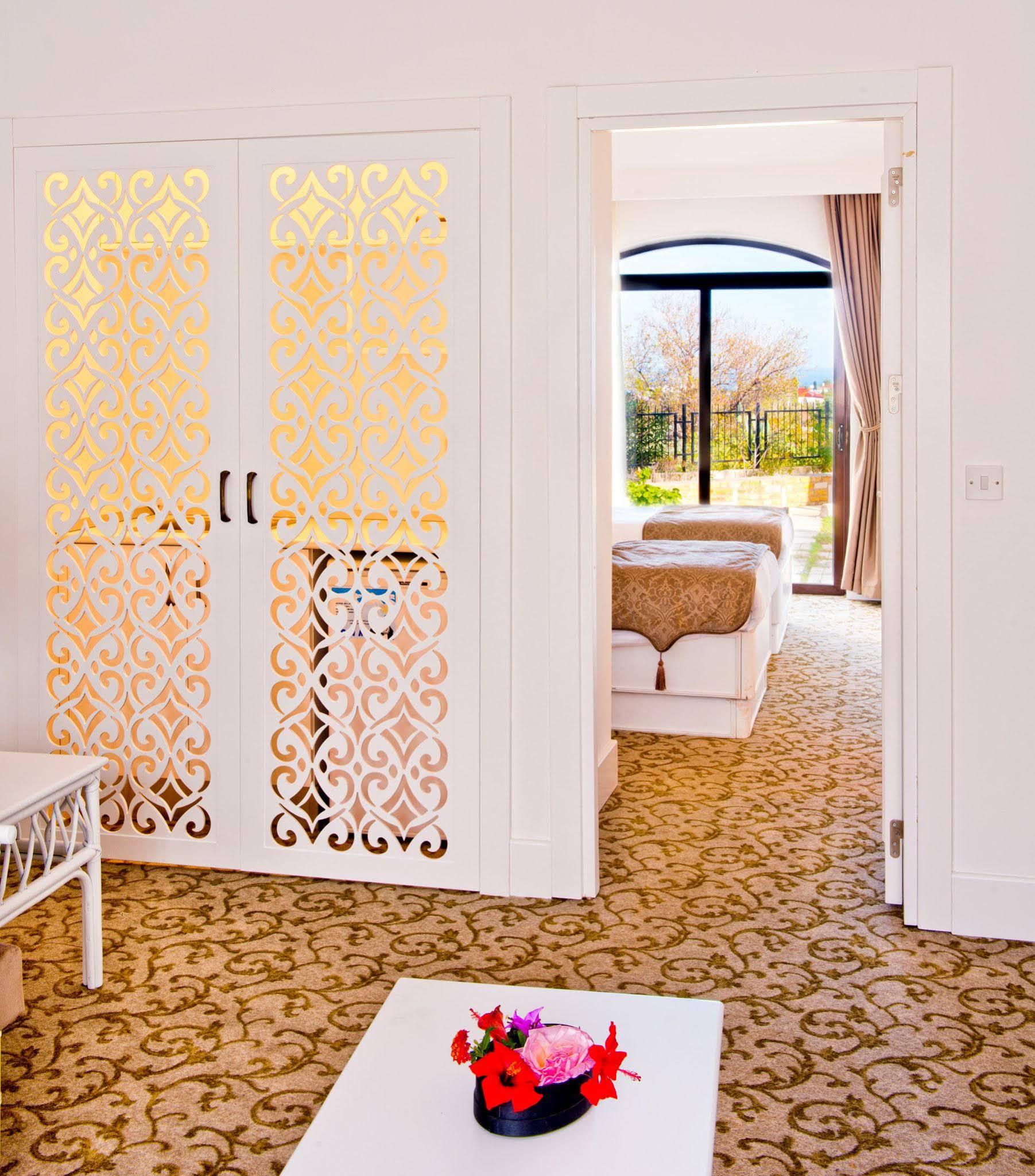 The Olive Tree Hotel Agios Epiktitos Δωμάτιο φωτογραφία