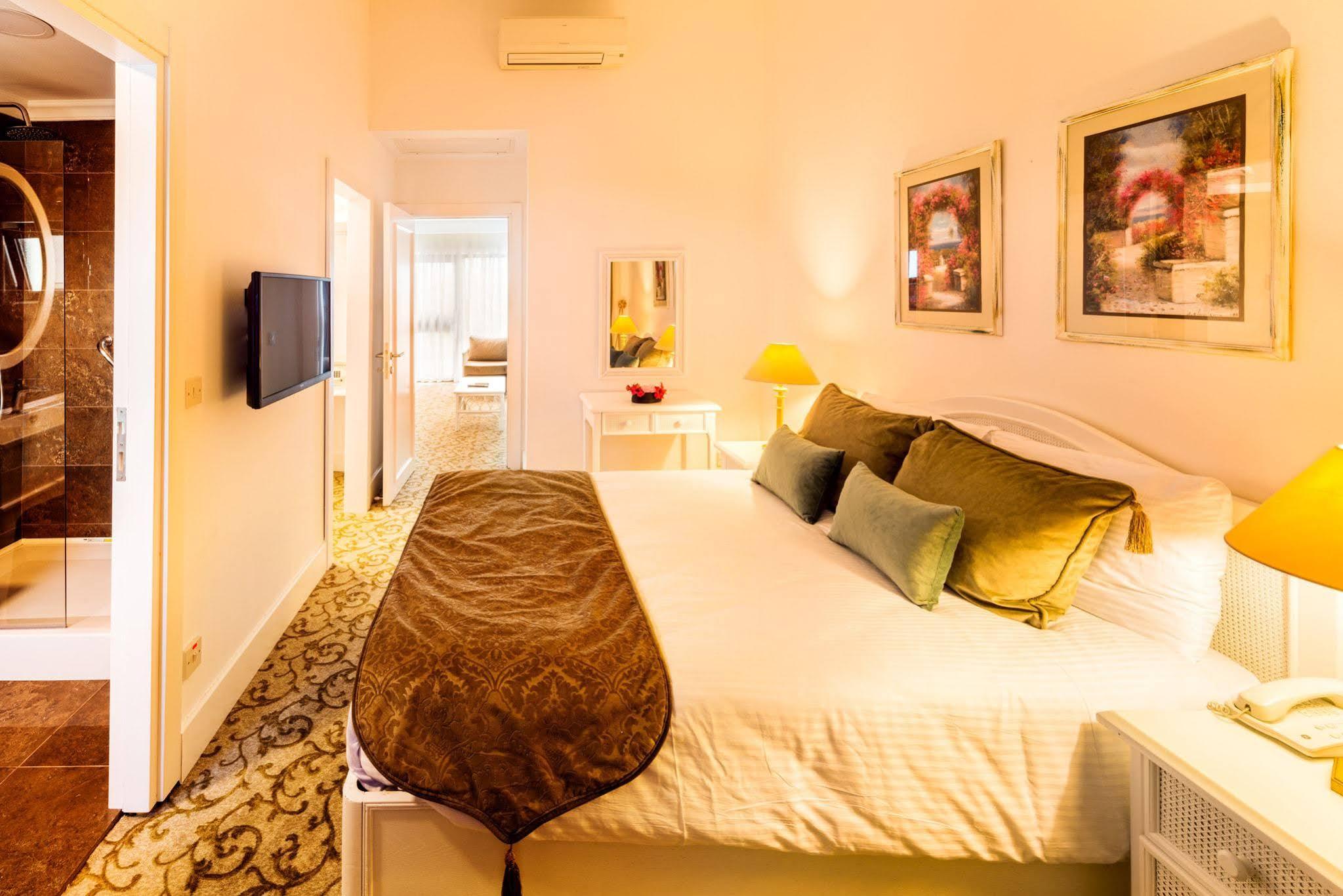 The Olive Tree Hotel Agios Epiktitos Δωμάτιο φωτογραφία