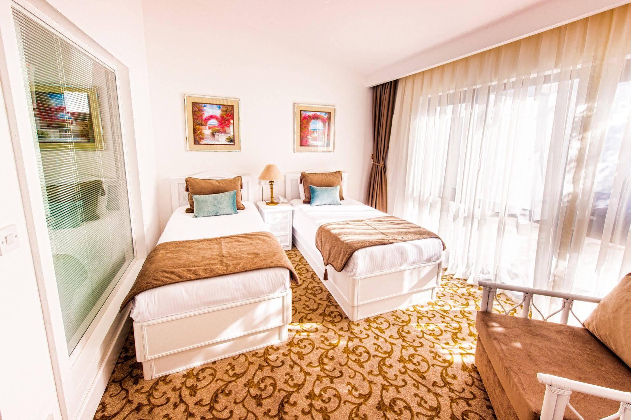 The Olive Tree Hotel Agios Epiktitos Δωμάτιο φωτογραφία