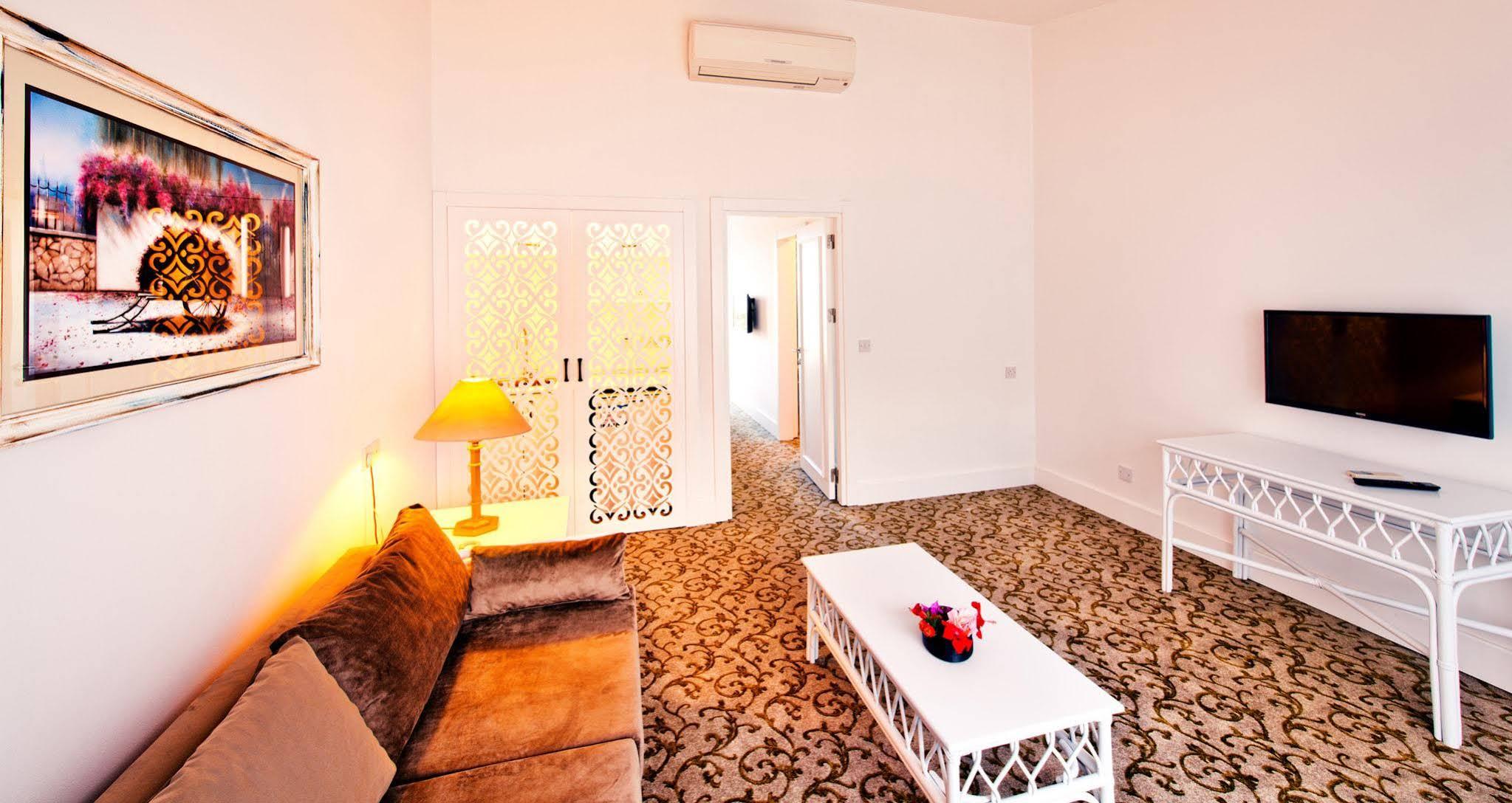 The Olive Tree Hotel Agios Epiktitos Δωμάτιο φωτογραφία