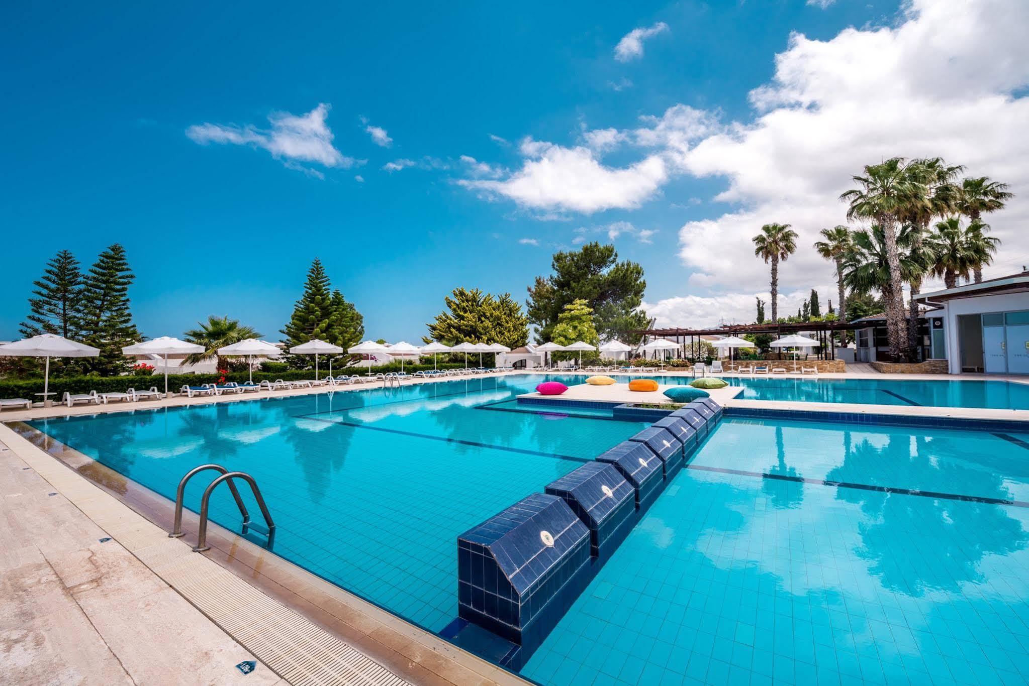 The Olive Tree Hotel Agios Epiktitos Εξωτερικό φωτογραφία